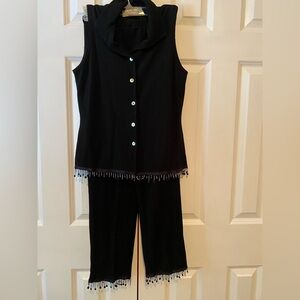 Ronni Nicole by Ouida - Vintage Sleeveless Black Button Up Top & Capri Set Sz 6